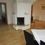 דירה Haus Carina *