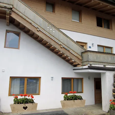 Haus Carina Apartment