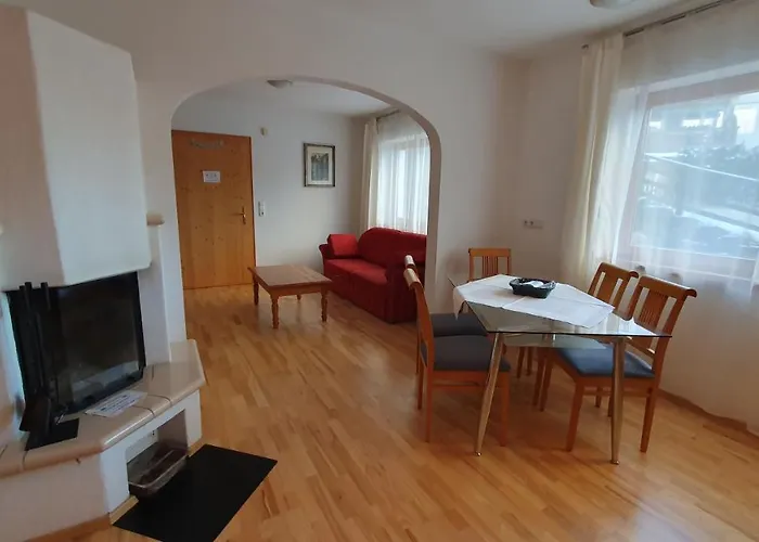 Haus Carina Apartamento *